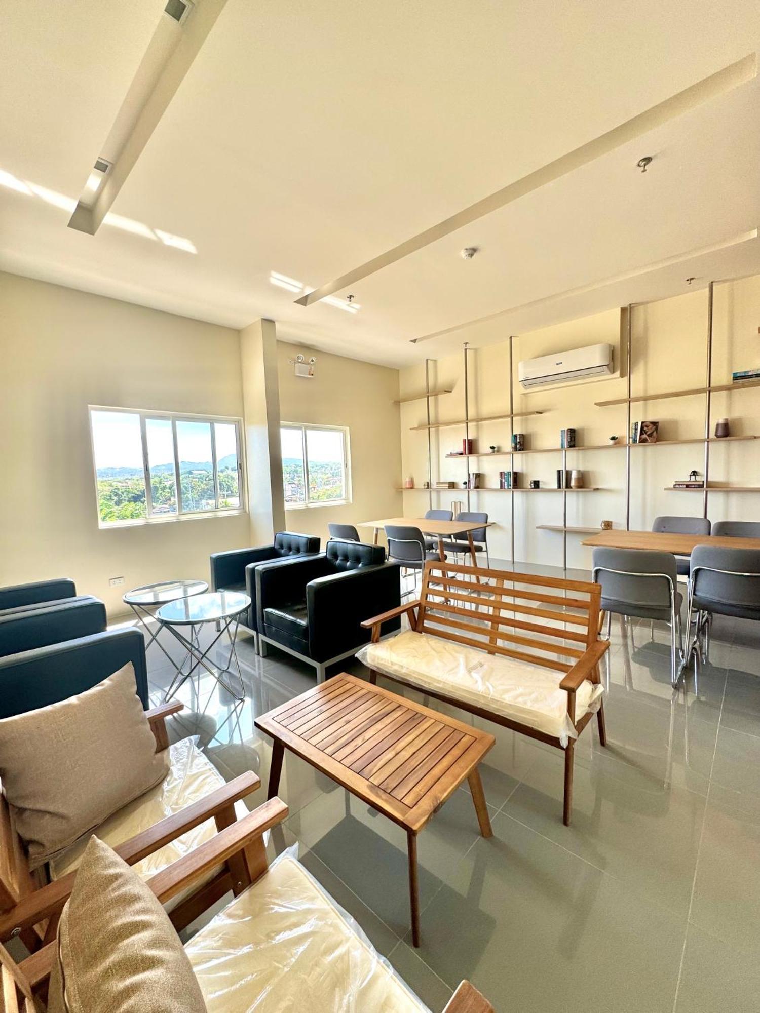 Fullerton Suites Puting Kahoy Exteriör bild