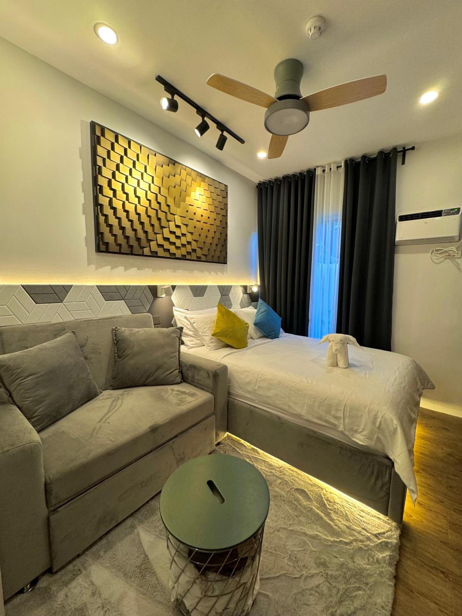 Fullerton Suites Puting Kahoy Exteriör bild